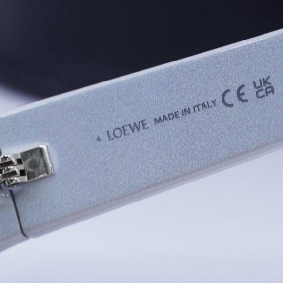 Loewe LW40033I 24C Rectangle Sunglasses – Pearlescent Silver/Silver Mirror - Picture 11 of 12